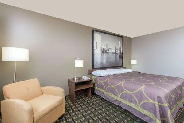 Super 8 by Wyndham Youngstown/Austintown 4