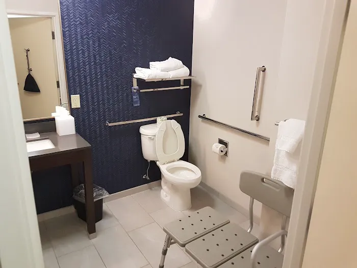 Fairfield Inn & Suites Youngstown/Austintown 4