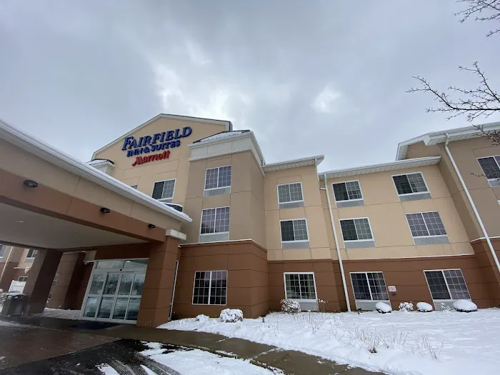 Fairfield Inn & Suites Youngstown/Austintown 4