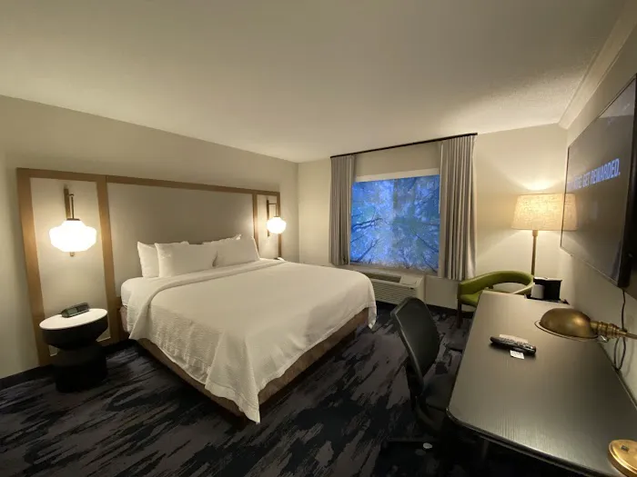 Fairfield Inn & Suites Youngstown/Austintown 4