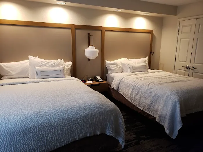 Fairfield Inn & Suites Youngstown/Austintown 4