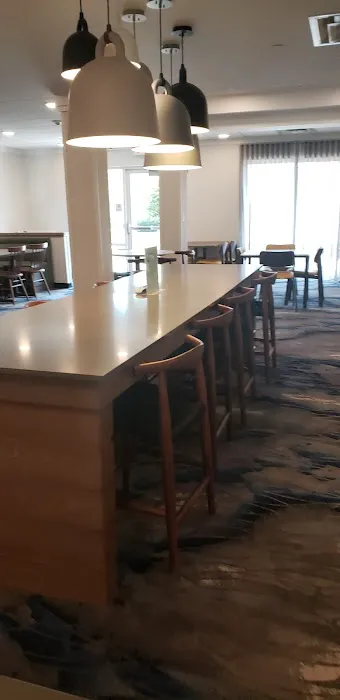 Fairfield Inn & Suites Youngstown/Austintown 4