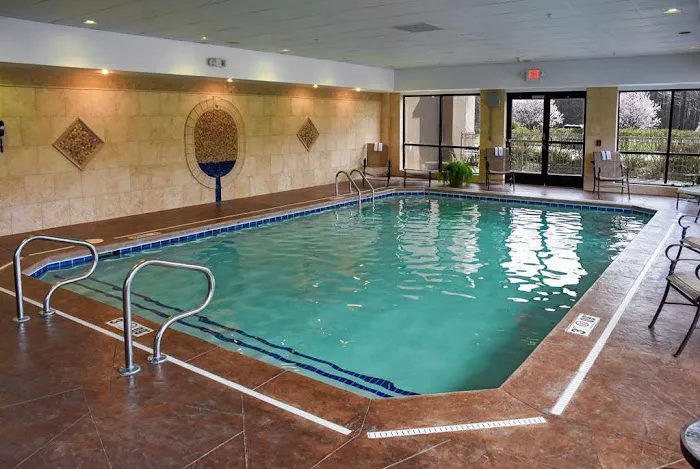 Hampton Inn & Suites Youngstown-Canfield 4