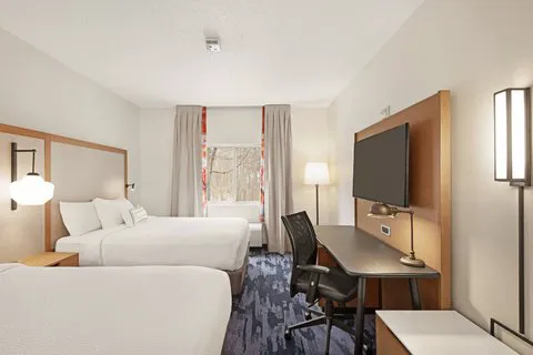 Fairfield Inn Warren Niles 4