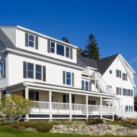 East Wind Inn & Suites ico
