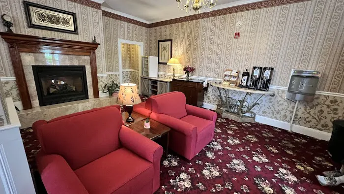 Bar Harbor Manor 5