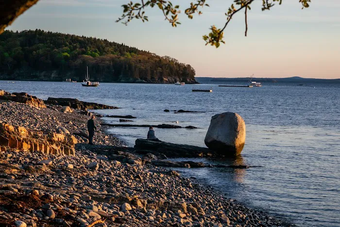 Balance Rock Inn 5