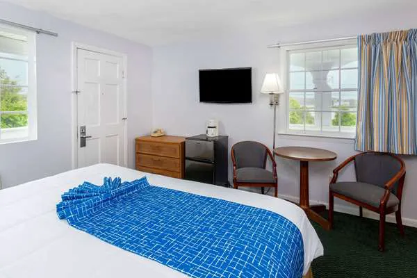 Travelodge by Wyndham Cape Cod Area 5