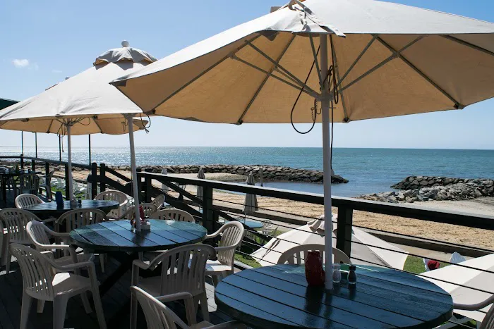 Lighthouse Inn 5