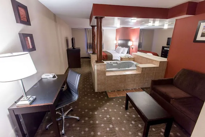 Comfort Inn 4