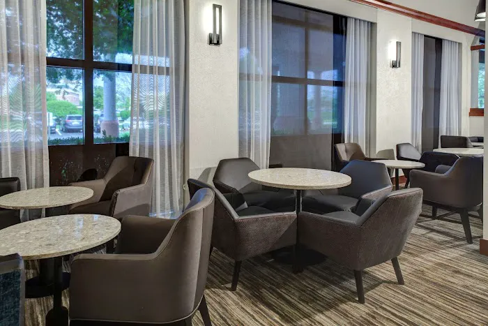 Hyatt Place Pittsburgh Airport / Robinson Mall 4