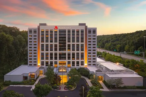 Pittsburgh Airport Marriott 4