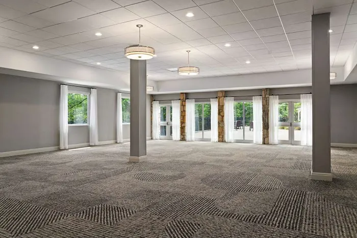 DoubleTree by Hilton Hotel Pittsburgh Airport 4