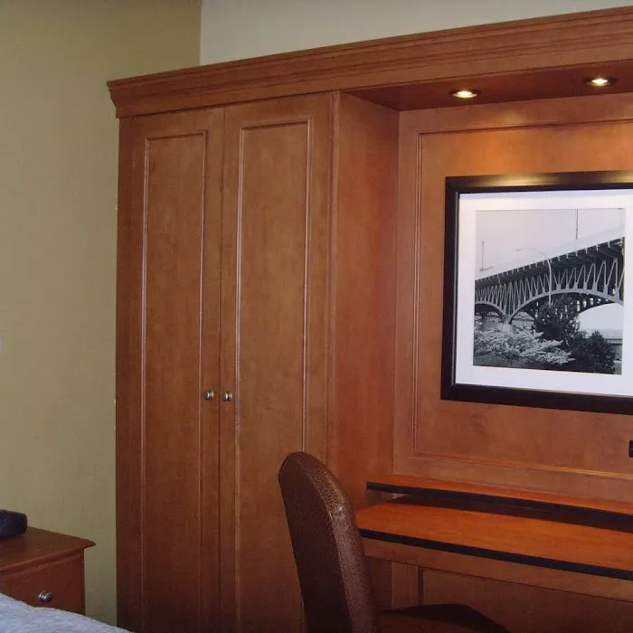 Hampton Inn Pittsburgh-Airport 4