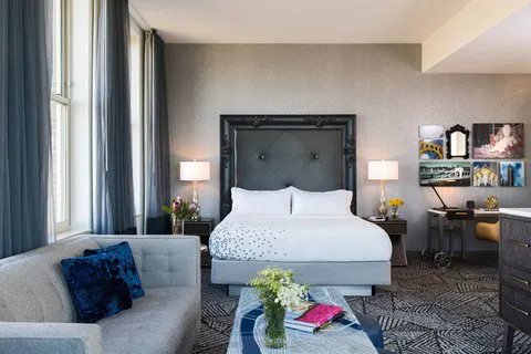 Renaissance Pittsburgh Hotel 5