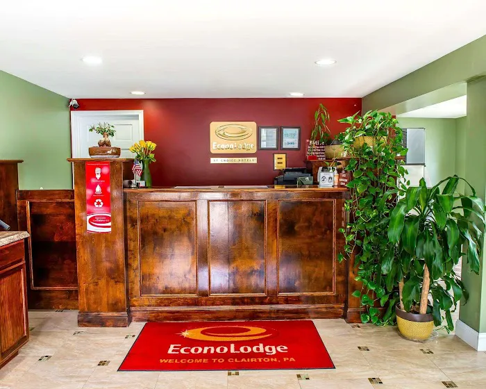 Econo Lodge Jefferson Hills Hwy 51 4