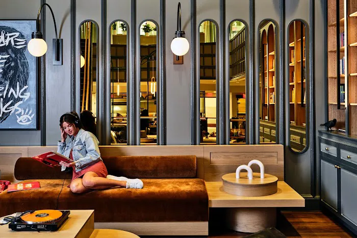 Joinery Hotel Pittsburgh, Curio Collection by Hilton 5