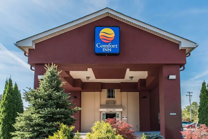 Comfort Inn 4