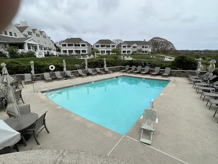 Inn by the Sea 4
