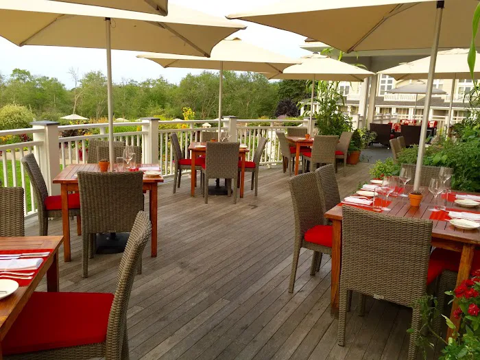 Inn by the Sea 4