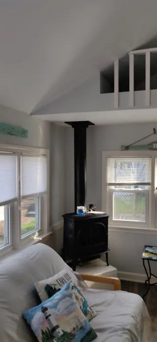 Glendon Beach Cottages 5