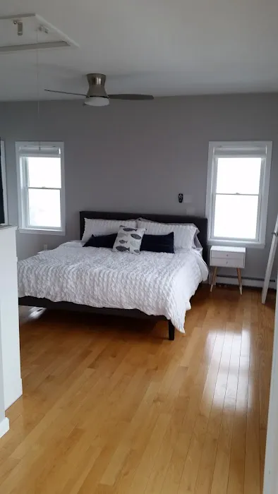 Glendon Beach Cottages 5