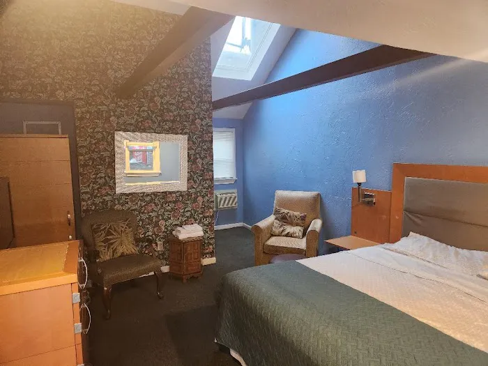 JE Motel 5