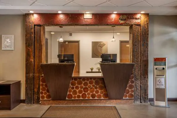 Comfort Inn 4