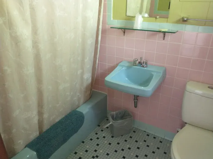Melody Motor Lodge 4