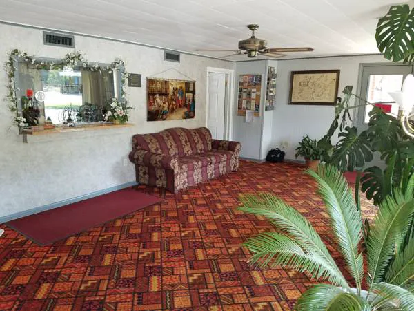 Melody Motor Lodge 4