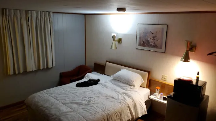 Melody Motor Lodge 4