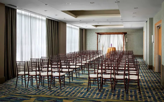 Hyatt Regency Pittsburgh International Airport 4