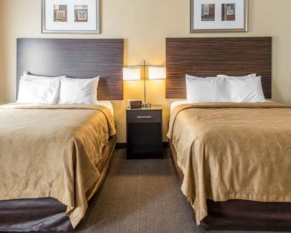 MainStay Suites Pittsburgh Airport 4