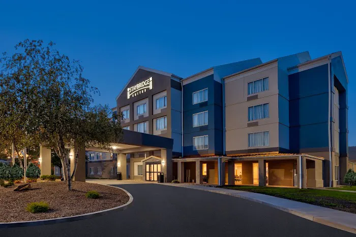 Staybridge Suites - Pittsburgh Airport 4
