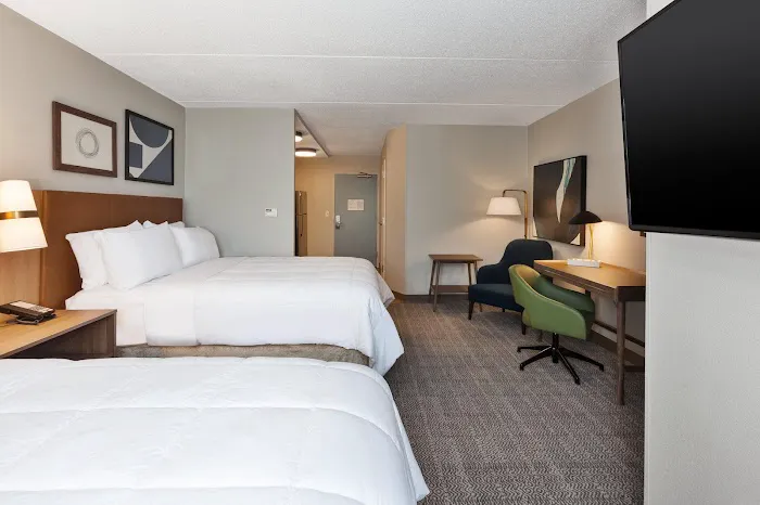 Staybridge Suites Pittsburgh Airport by IHG 4