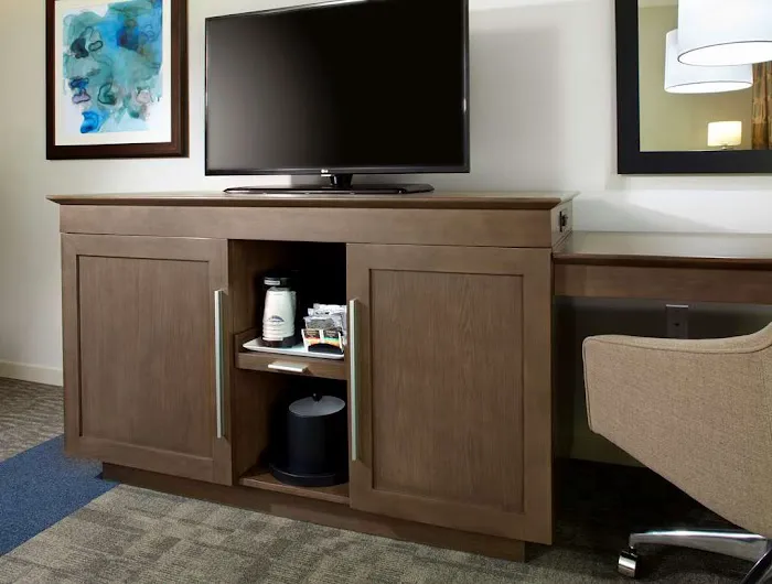 Hampton Inn & Suites Pittsburgh Airport South–Settlers Ridge 4