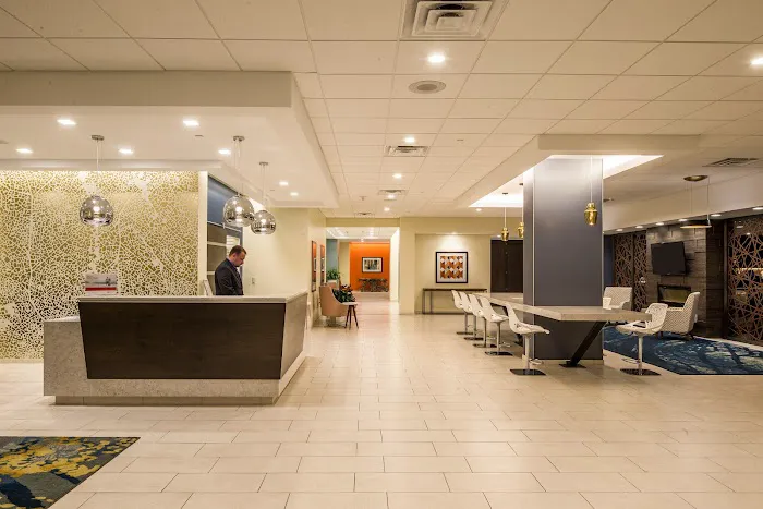 Crowne Plaza Suites Pittsburgh South, an IHG Hotel 4