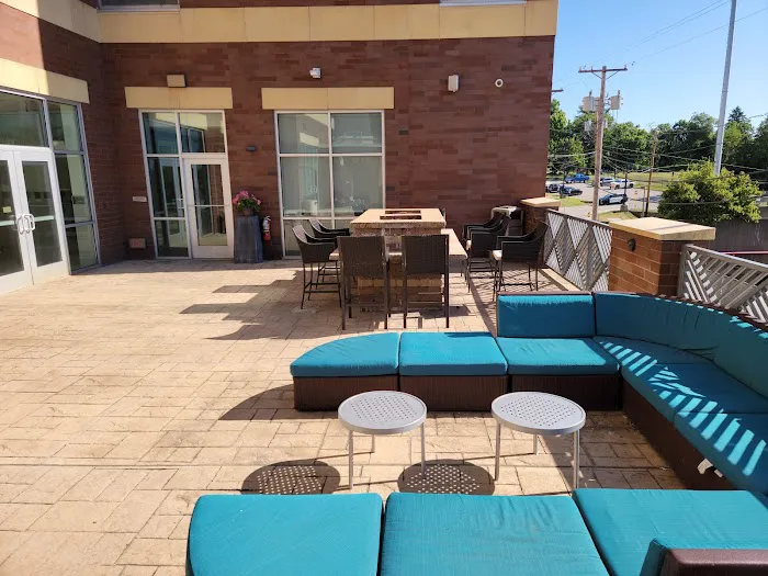 SpringHill Suites Pittsburgh Mt. Lebanon 4
