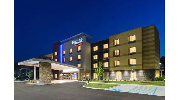 Fairfield Inn & Suites Belle Vernon 4