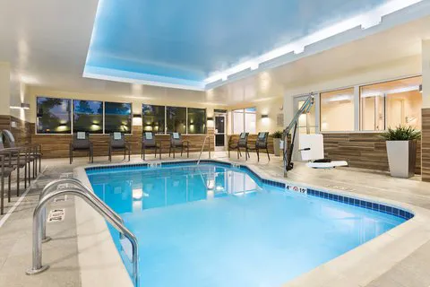 Fairfield Inn & Suites Belle Vernon 4