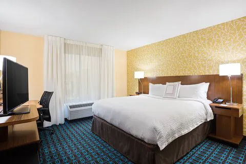 Fairfield Inn & Suites Belle Vernon 4