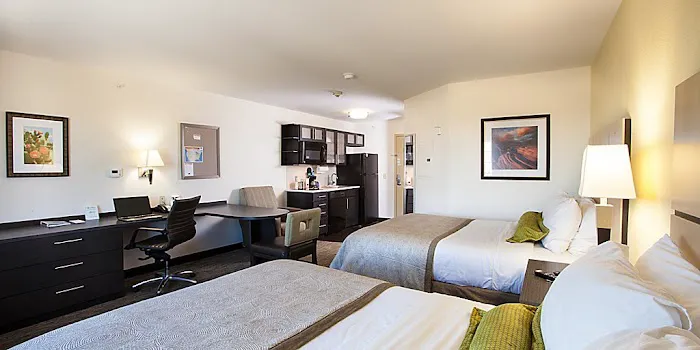 Candlewood Suites Belle Vernon by IHG 4