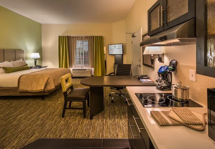 Candlewood Suites Belle Vernon by IHG 4