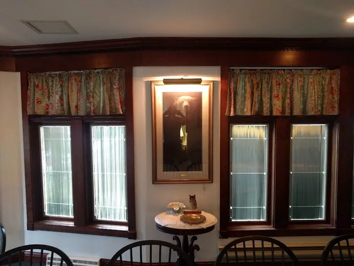 The Inn at Lenora's 4