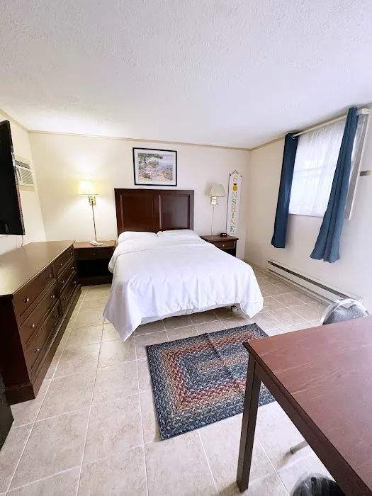 Orlyn Motel 4