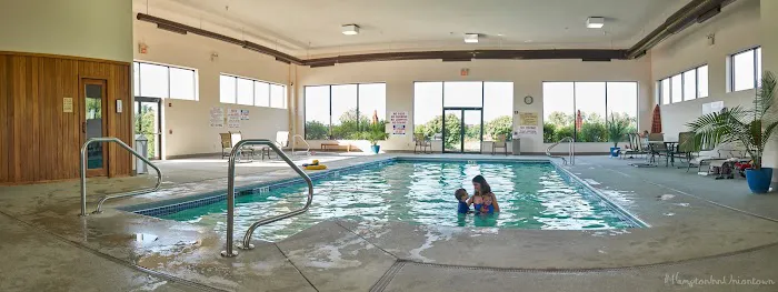Hampton Inn Uniontown 4
