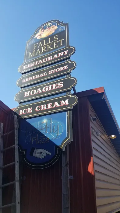 Falls Market Inn & Suite 4