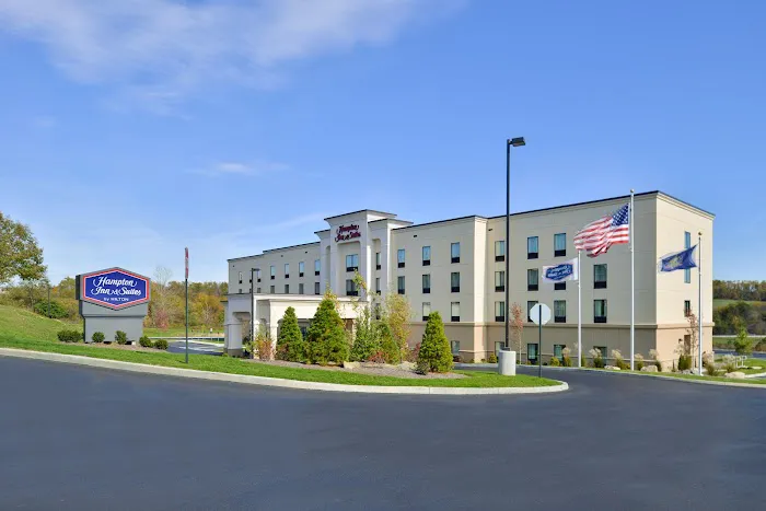 Hampton Inn & Suites California University-Pittsburgh 4