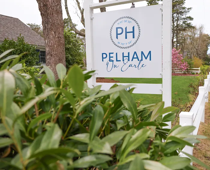 Pelham on Earle 5