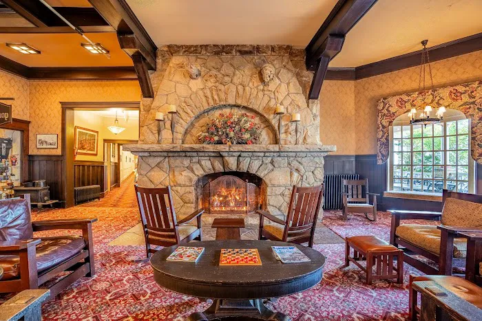 Historic Summit Inn Resort 4